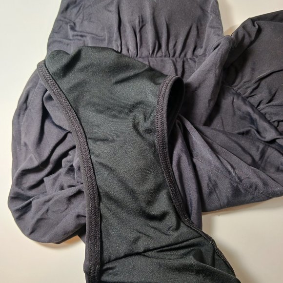 BluMoss Luxury One-Piece Swimwear Villa Classic Halter Maillot Navy Size Small - Picture 4 of 15